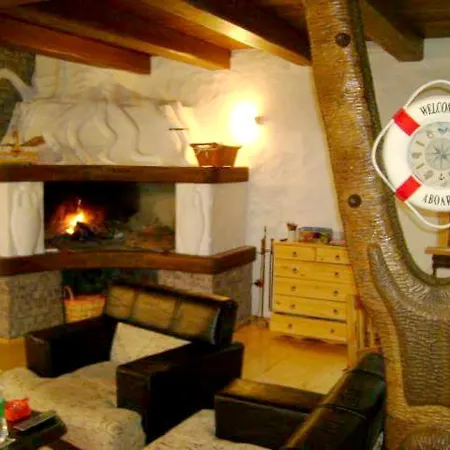 Charming House In + Terrace Holiday home *